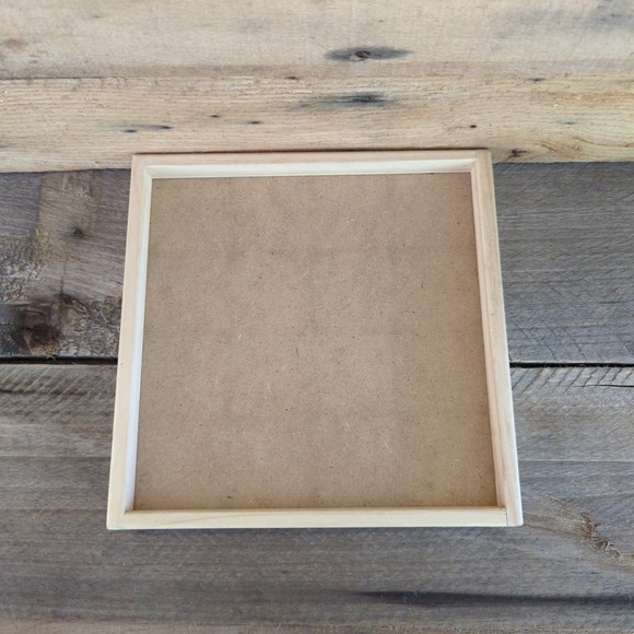 Melissa & Doug - Wooden Cube Puzzle - Create 6 Farm Scenes - 16 Pieces - ages 3+ - Picture 3 of 7